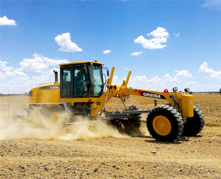China XCMG 16 ton 215HP motor grader GR215A for sale